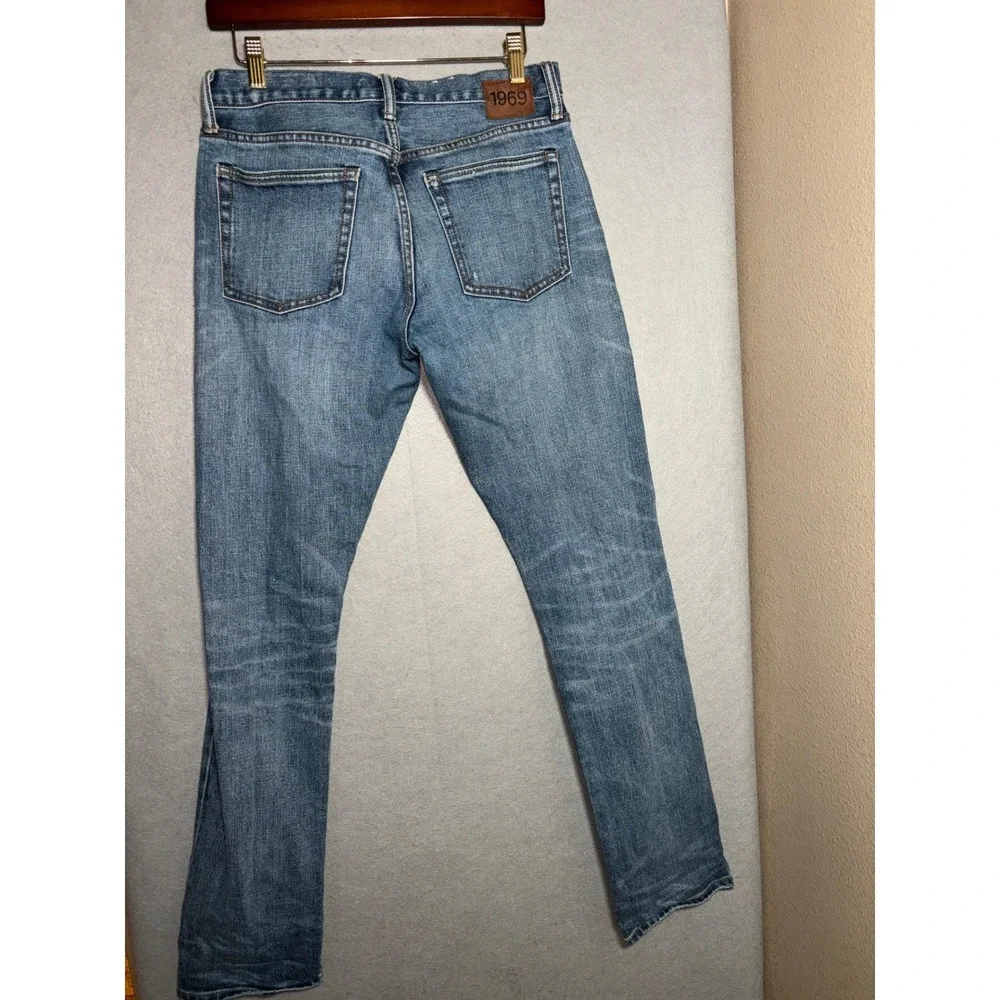 Gap 1969 Slim Fit Jeans Mens 29x32 Distressed Denim Button Fly Pants y2k comfort
